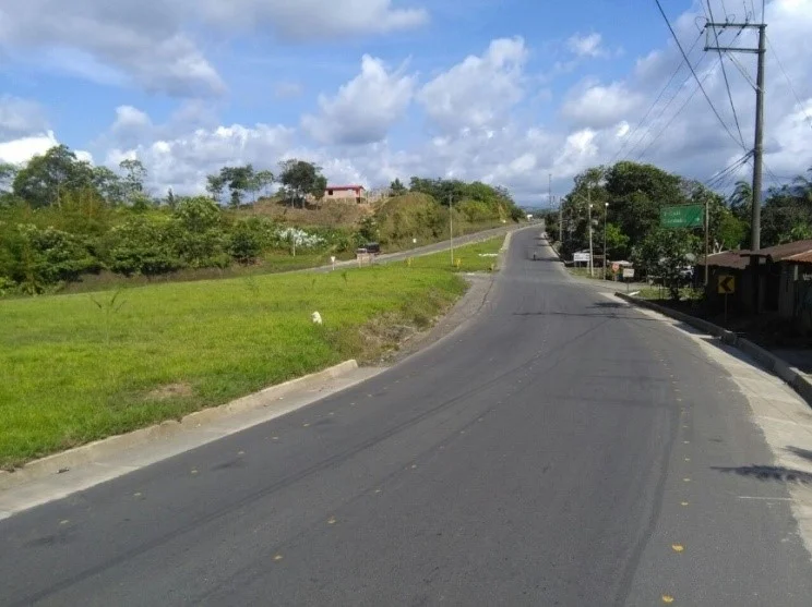 Construction, gestion d'expropriations, sociale et environnemental de la double chaussée du tronçon citronela altos de zaragoza de la route buga - buenaventura
		   </a>